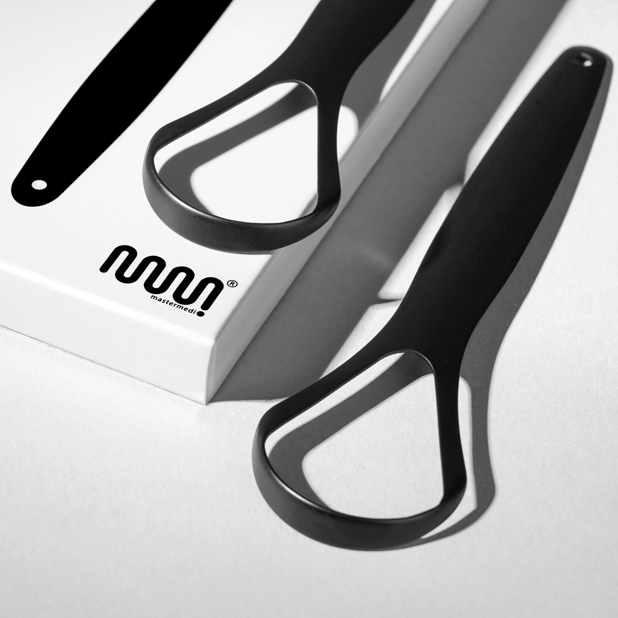 Tongue Scraper Stainless Steel - Black - MasterMedi